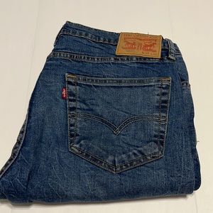 Levi’s jeans. 34x32 style 502